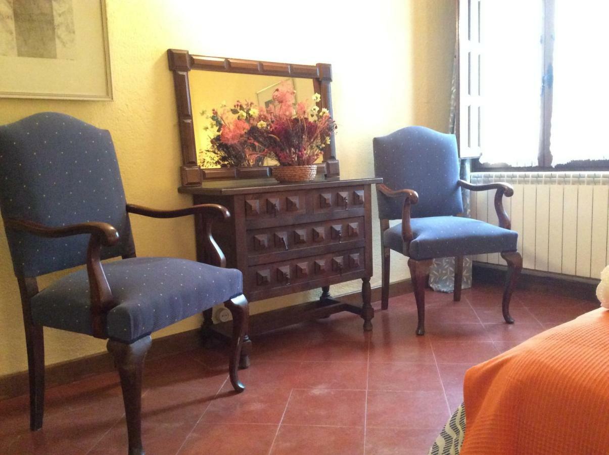 Casa Lola Bed & Breakfast Pelegrina Exterior photo